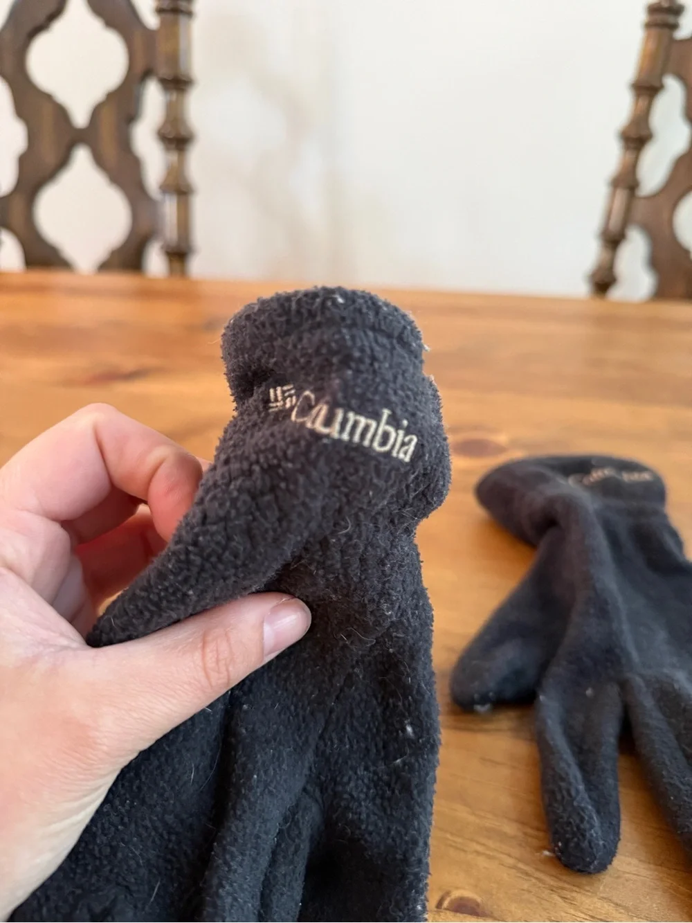 Columbia Black Fleece Winter Gloves size medium